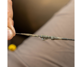 Avid Carp Outline FleckTone Anti-Tangle Sleeves