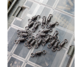Avid Carp Outline Swivel - Size 7