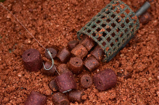 Dynamite Baits Big Fish River Shrimp & Krill Barbel Pellets (Pre-drilled) 1.8kg